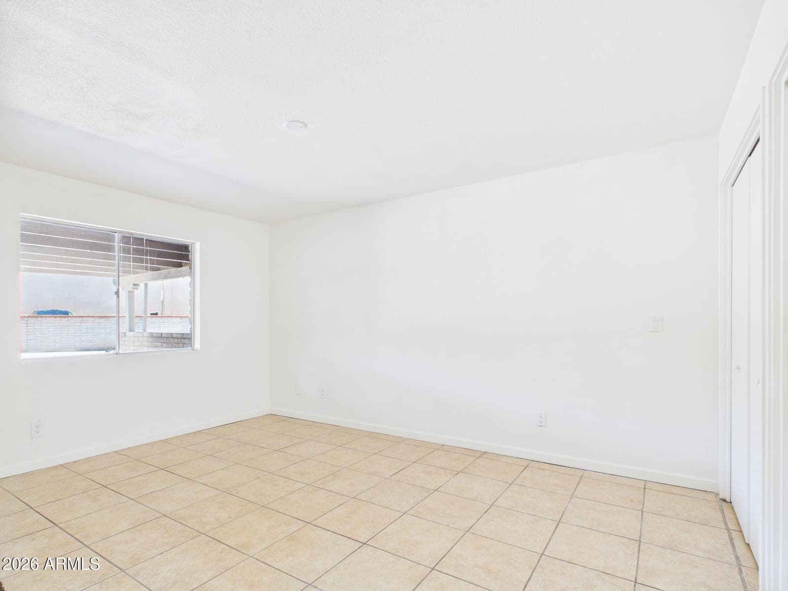 2426 N SHADE TREE Circle, Tucson, AZ 85715 — photo 20 of 28