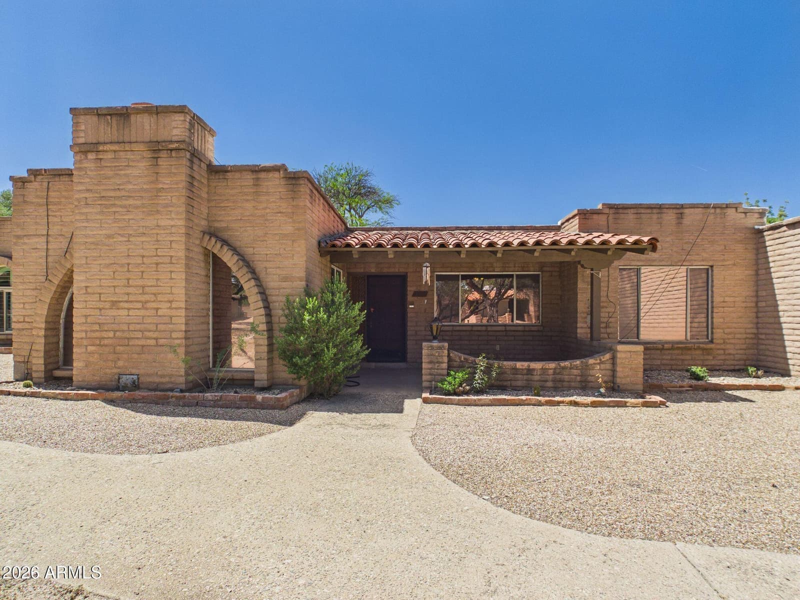 2426 N SHADE TREE Circle, Tucson, AZ 85715 — photo 25 of 28