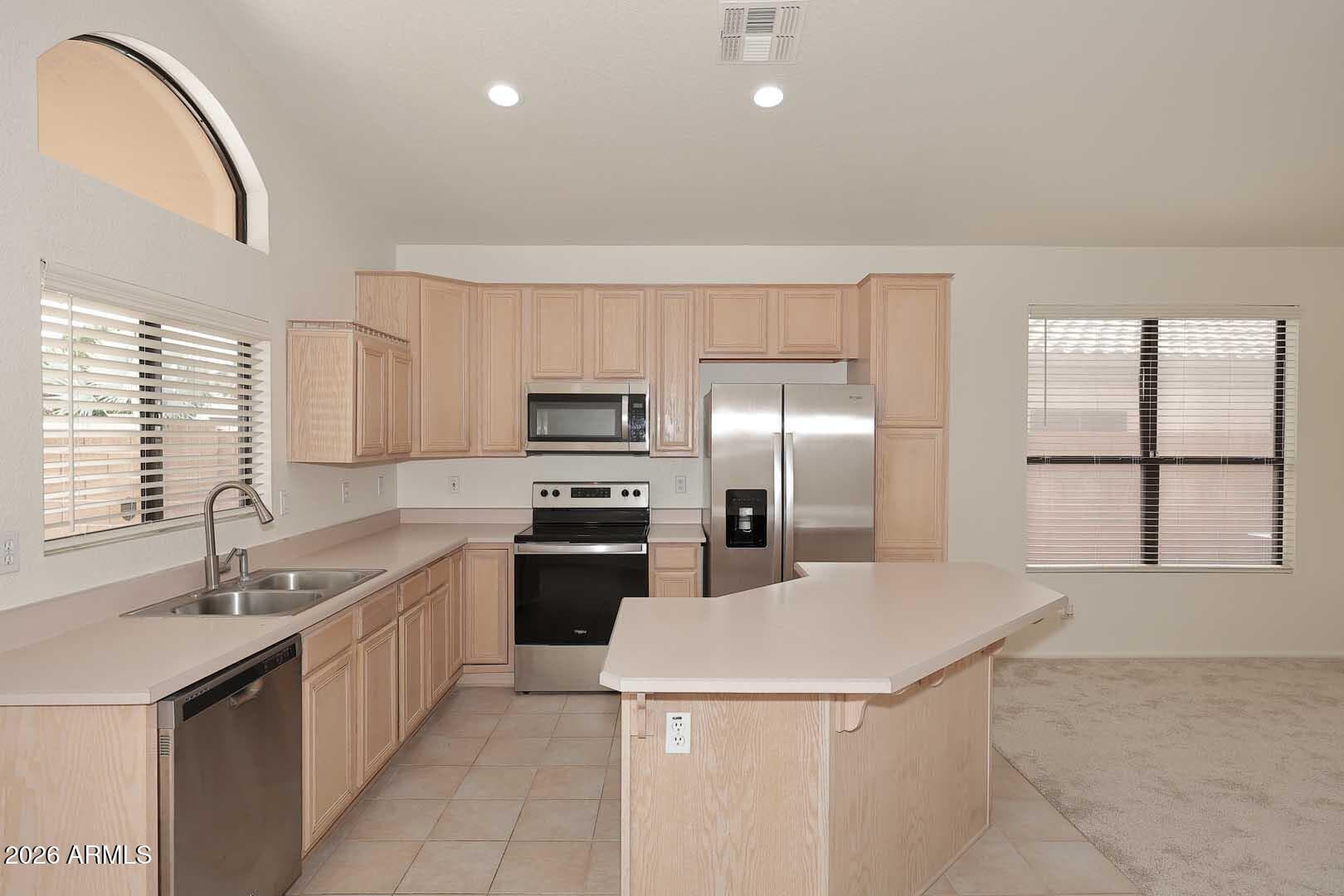 257 E ASHURST Drive, Phoenix, AZ 85048 — photo 2 of 34