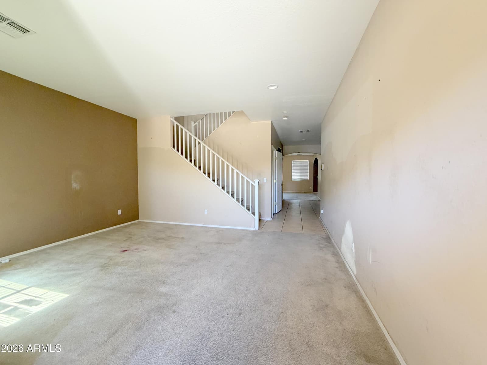 1084 E SADDLEBACK Place, San Tan Valley, AZ 85143 — photo 6 of 60
