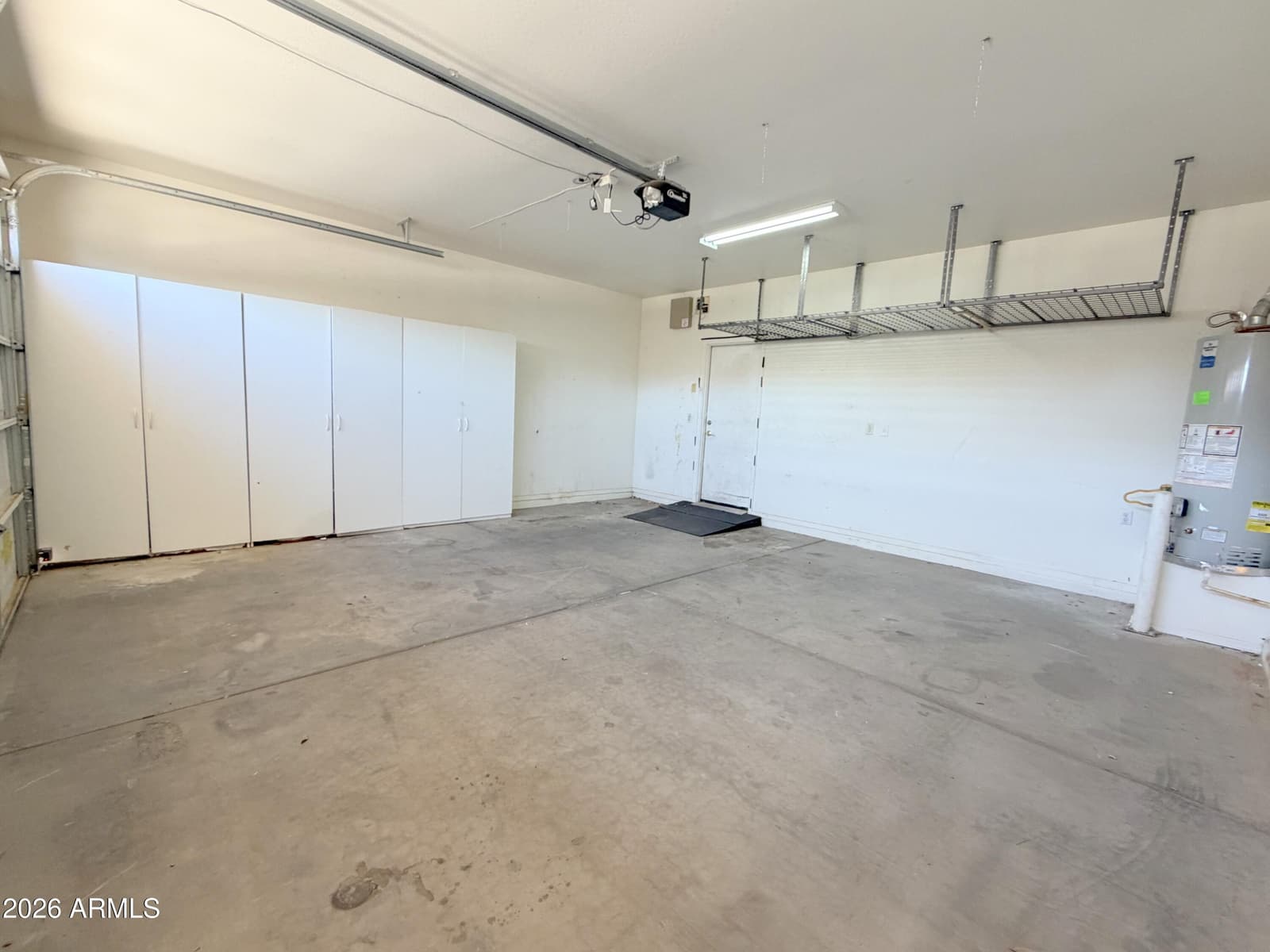 1084 E SADDLEBACK Place, San Tan Valley, AZ 85143 — photo 9 of 60