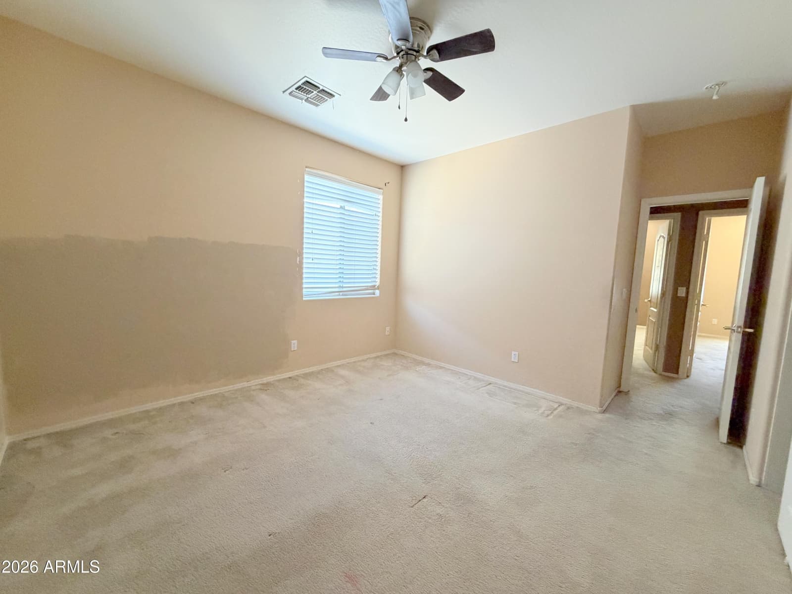 1084 E SADDLEBACK Place, San Tan Valley, AZ 85143 — photo 37 of 60