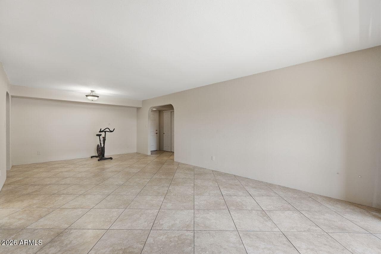 8500 E INDIAN SCHOOL Road 247, Scottsdale, AZ 85251 — photo 6 of 30