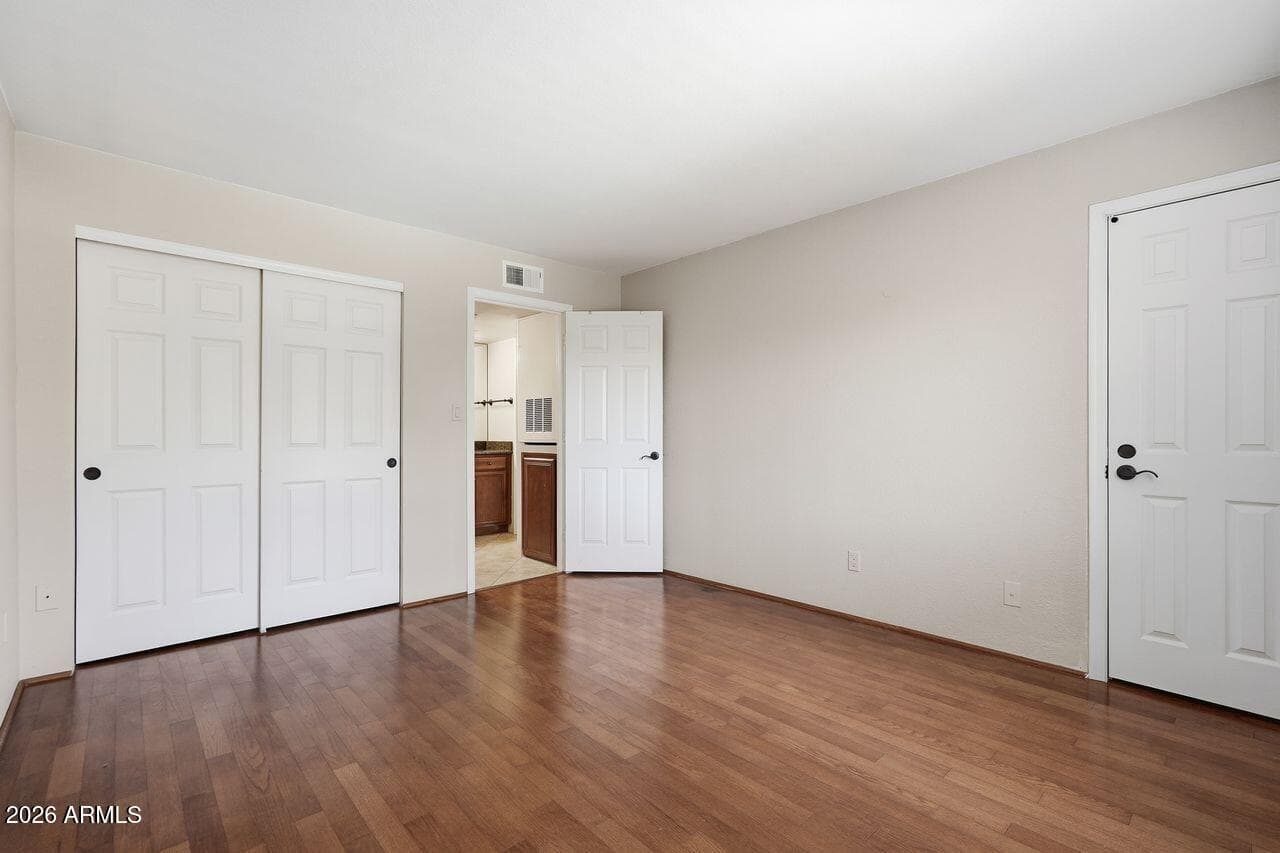 8500 E INDIAN SCHOOL Road 247, Scottsdale, AZ 85251 — photo 11 of 30
