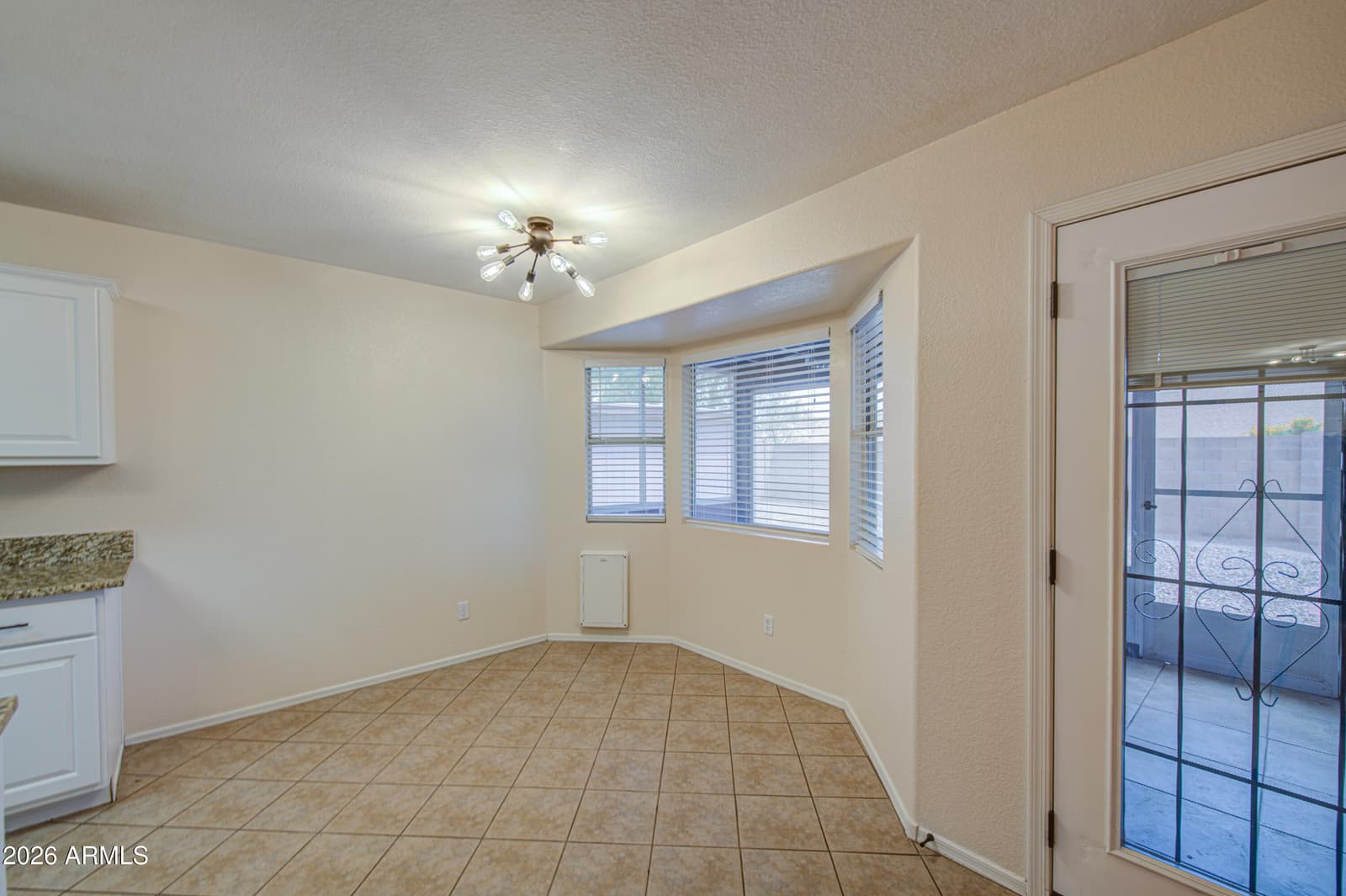 1757 W RAY Lane, Apache Junction, AZ 85120 — photo 7 of 47