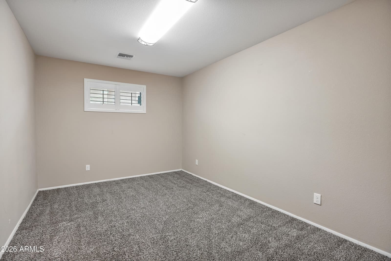 3909 S ROOSEVELT Street, Tempe, AZ 85282 — photo 15 of 49