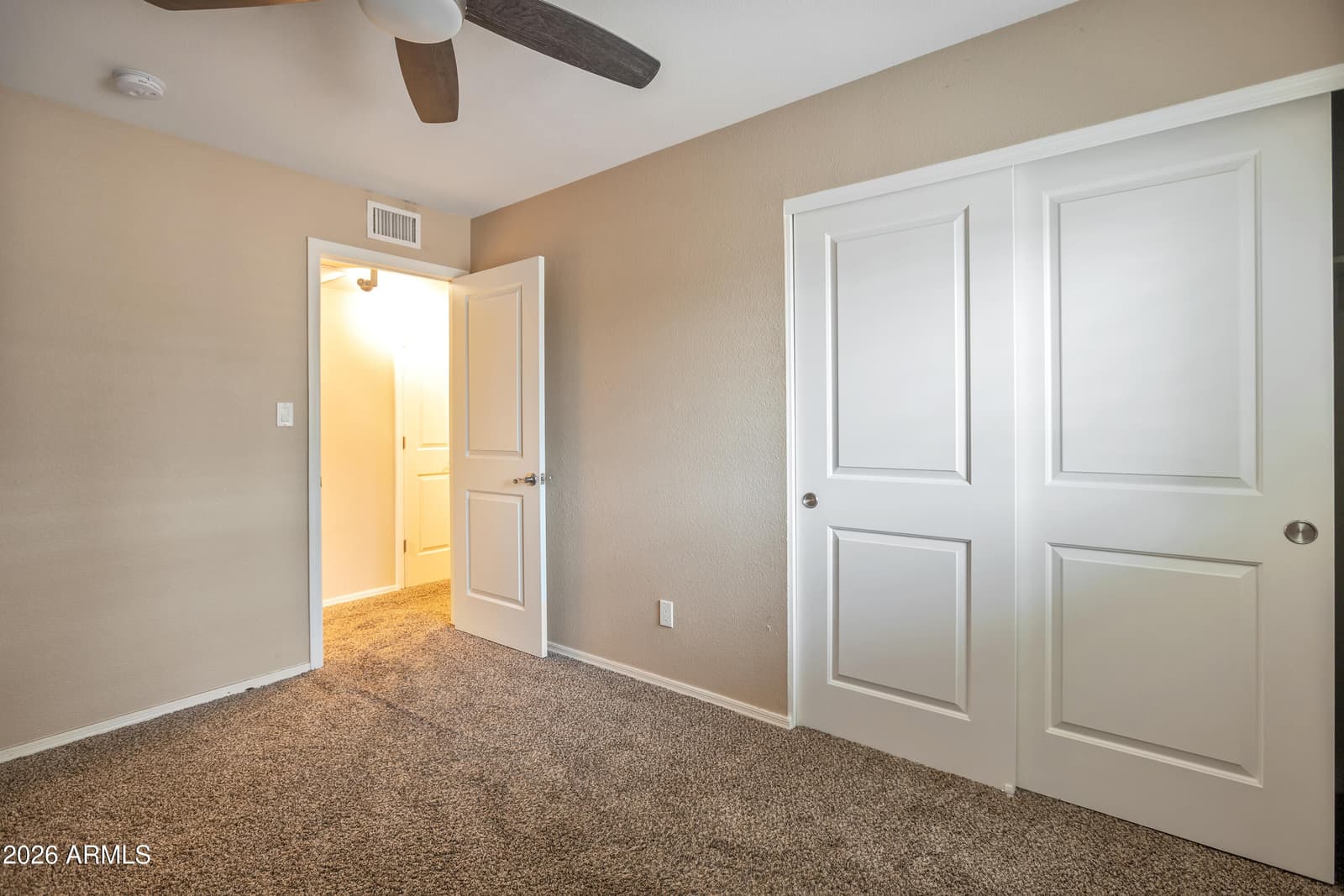 3909 S ROOSEVELT Street, Tempe, AZ 85282 — photo 18 of 49