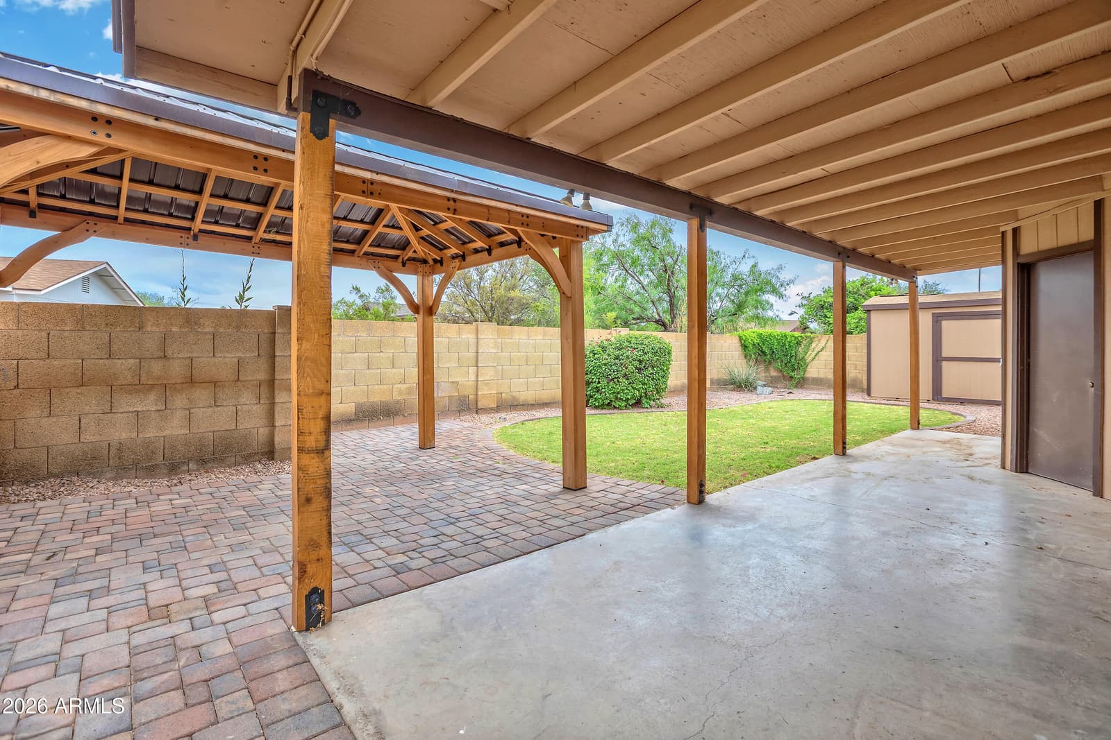 3909 S ROOSEVELT Street, Tempe, AZ 85282 — photo 7 of 49