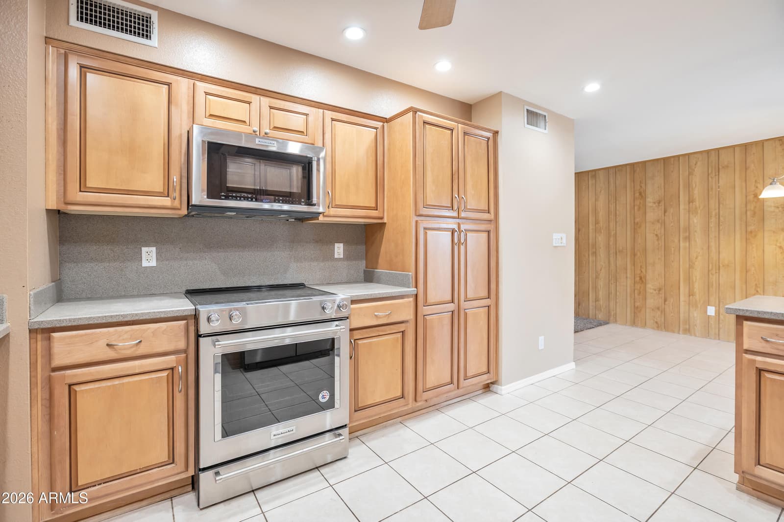 3909 S ROOSEVELT Street, Tempe, AZ 85282 — photo 23 of 49