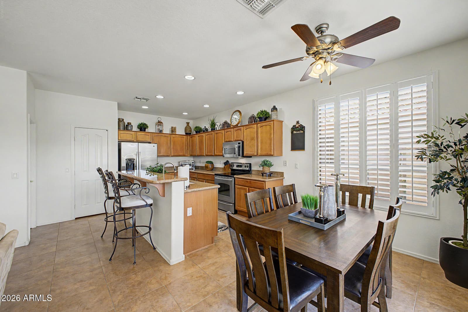 10343 E CHERRYWOOD Court, Sun Lakes, AZ 85248 — photo 9 of 42