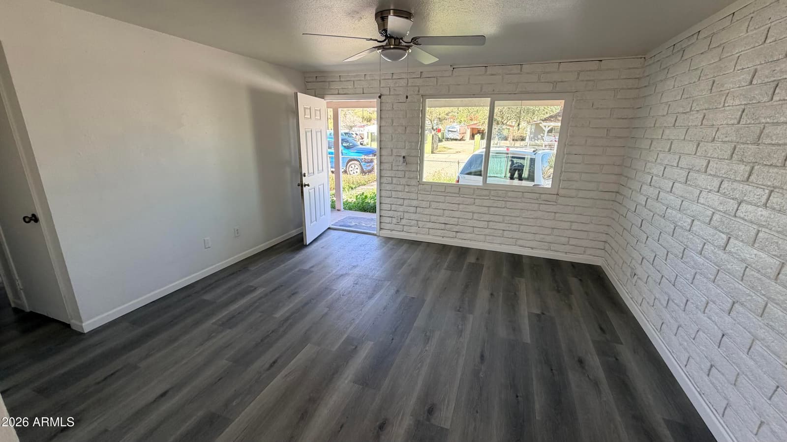 419 W FOURTH Street, Winkelman, AZ 85192 — photo 5 of 24