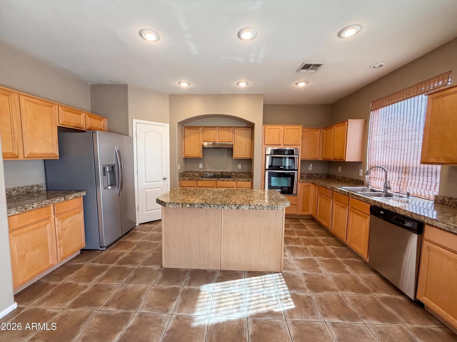 2993 S 160TH Lane, Goodyear, AZ 85338 — photo 2 of 39