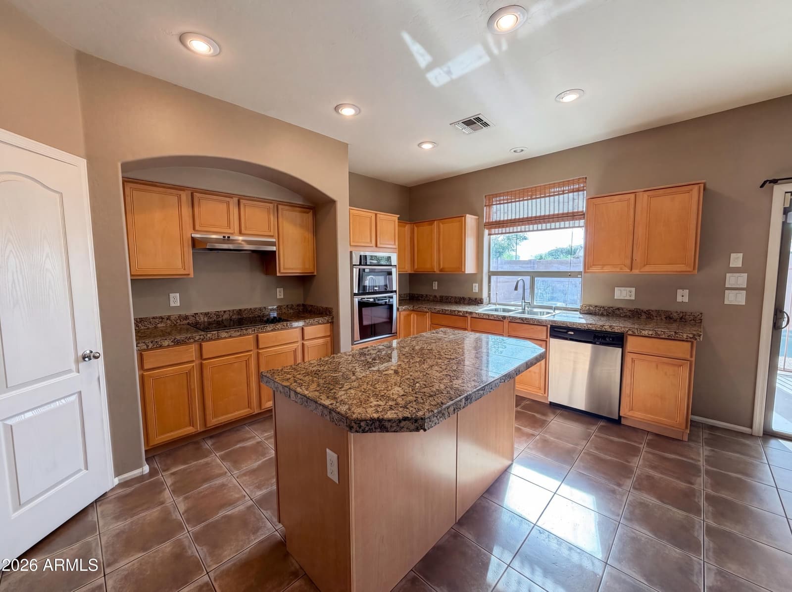 2993 S 160TH Lane, Goodyear, AZ 85338 — photo 10 of 39