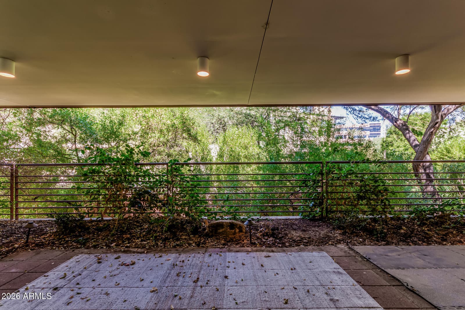 7121 E RANCHO VISTA Drive 2006, Scottsdale, AZ 85251 — photo 29 of 48