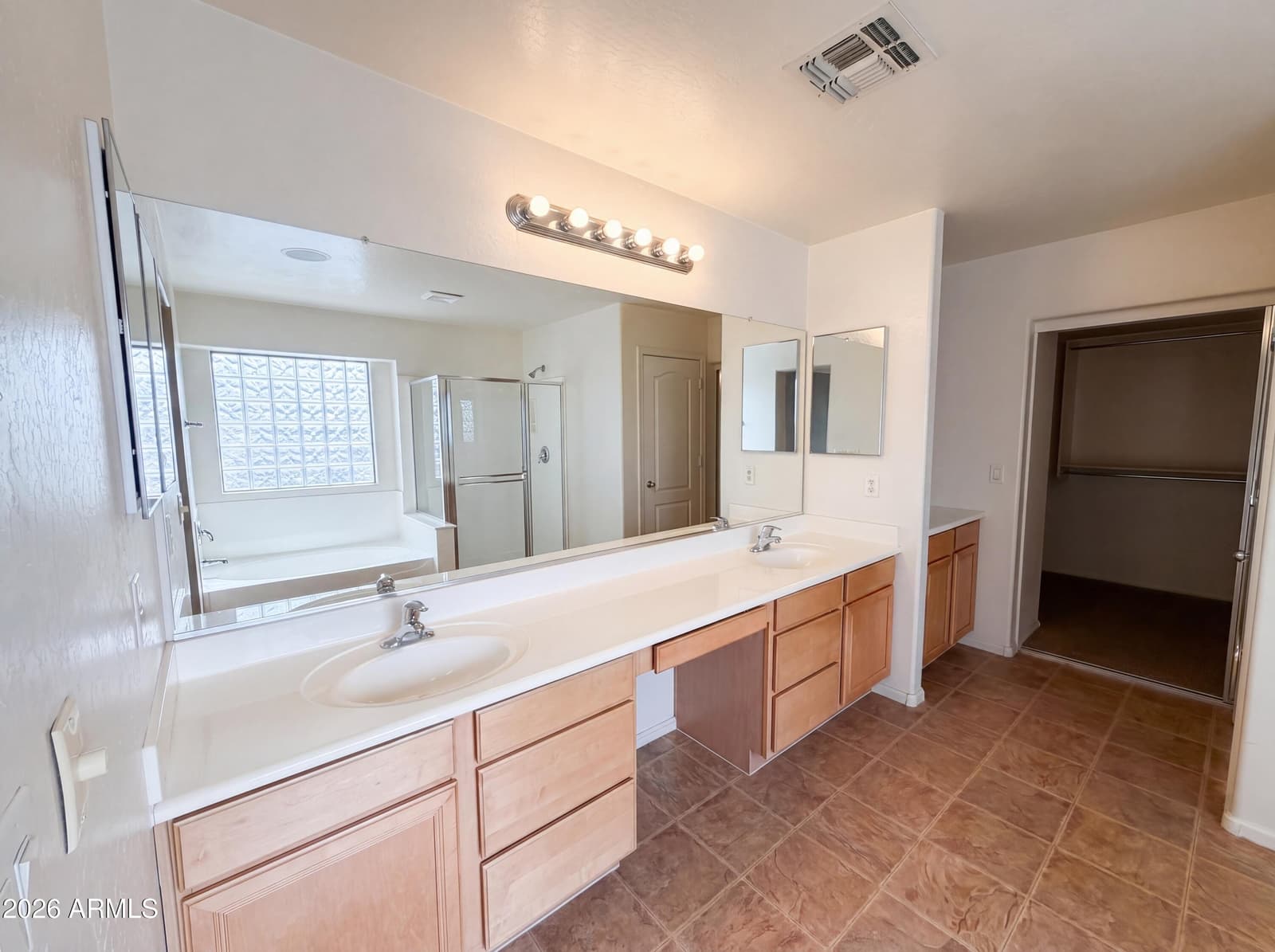 2993 S 160TH Lane, Goodyear, AZ 85338 — photo 6 of 39