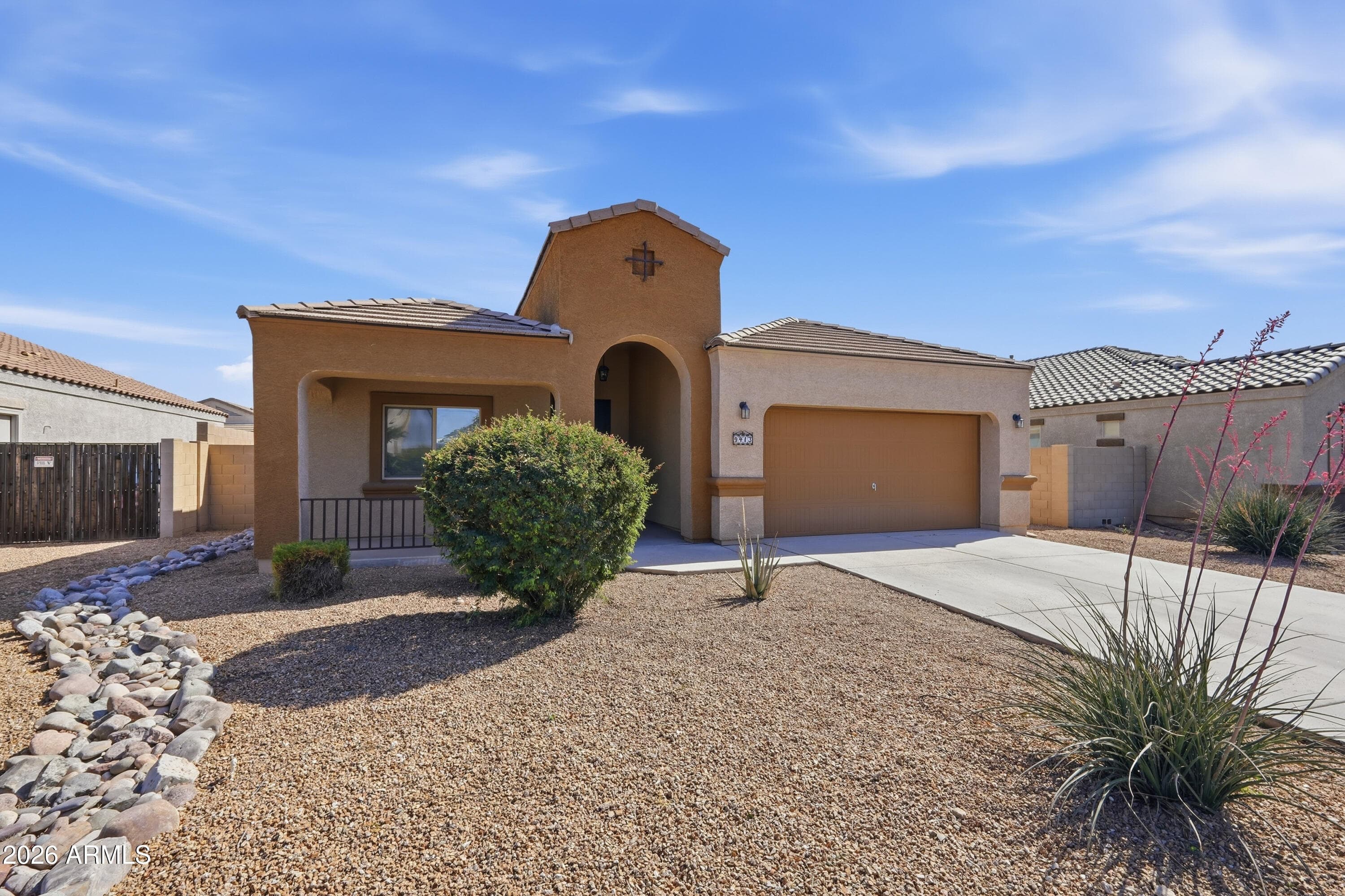 9413 W GEORGIA Avenue, Glendale, AZ 85305 — photo 2 of 34