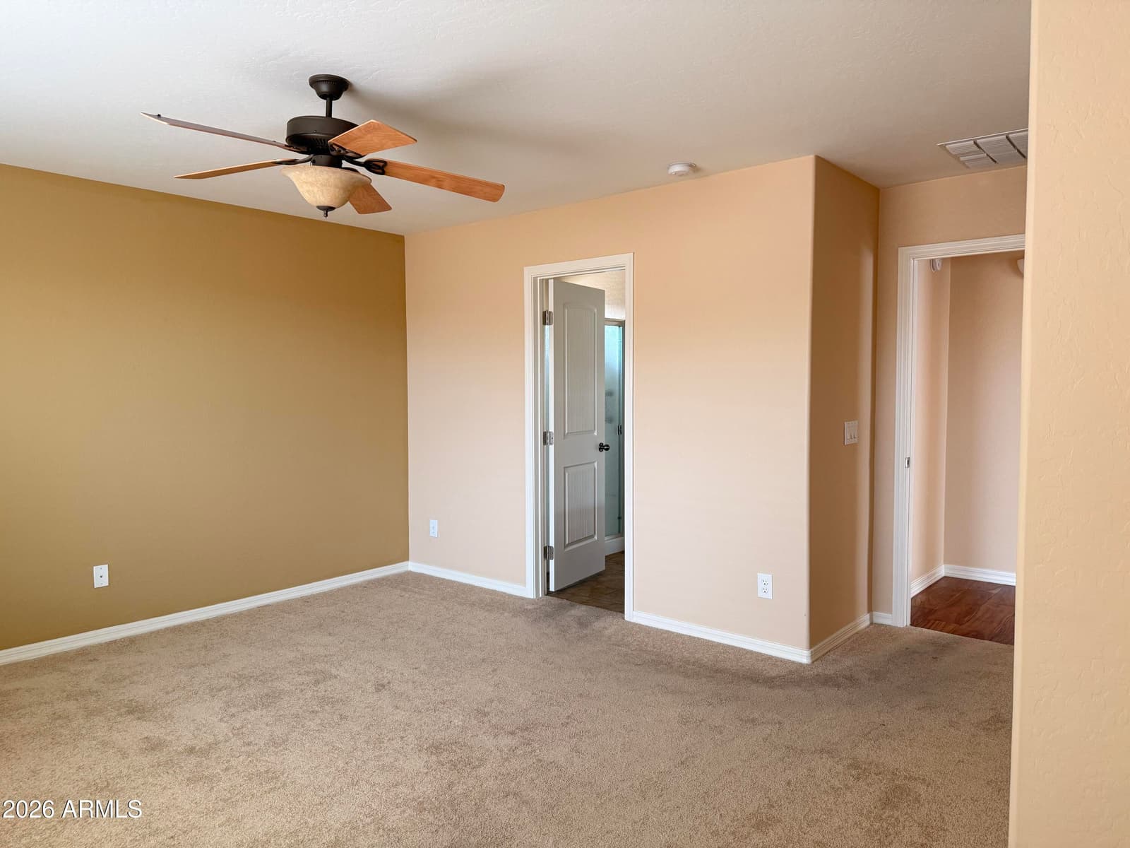 959 W DESERT SEASONS Drive, San Tan Valley, AZ 85143 — photo 15 of 31