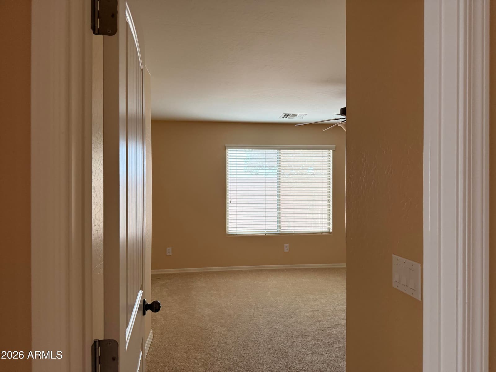959 W DESERT SEASONS Drive, San Tan Valley, AZ 85143 — photo 13 of 31