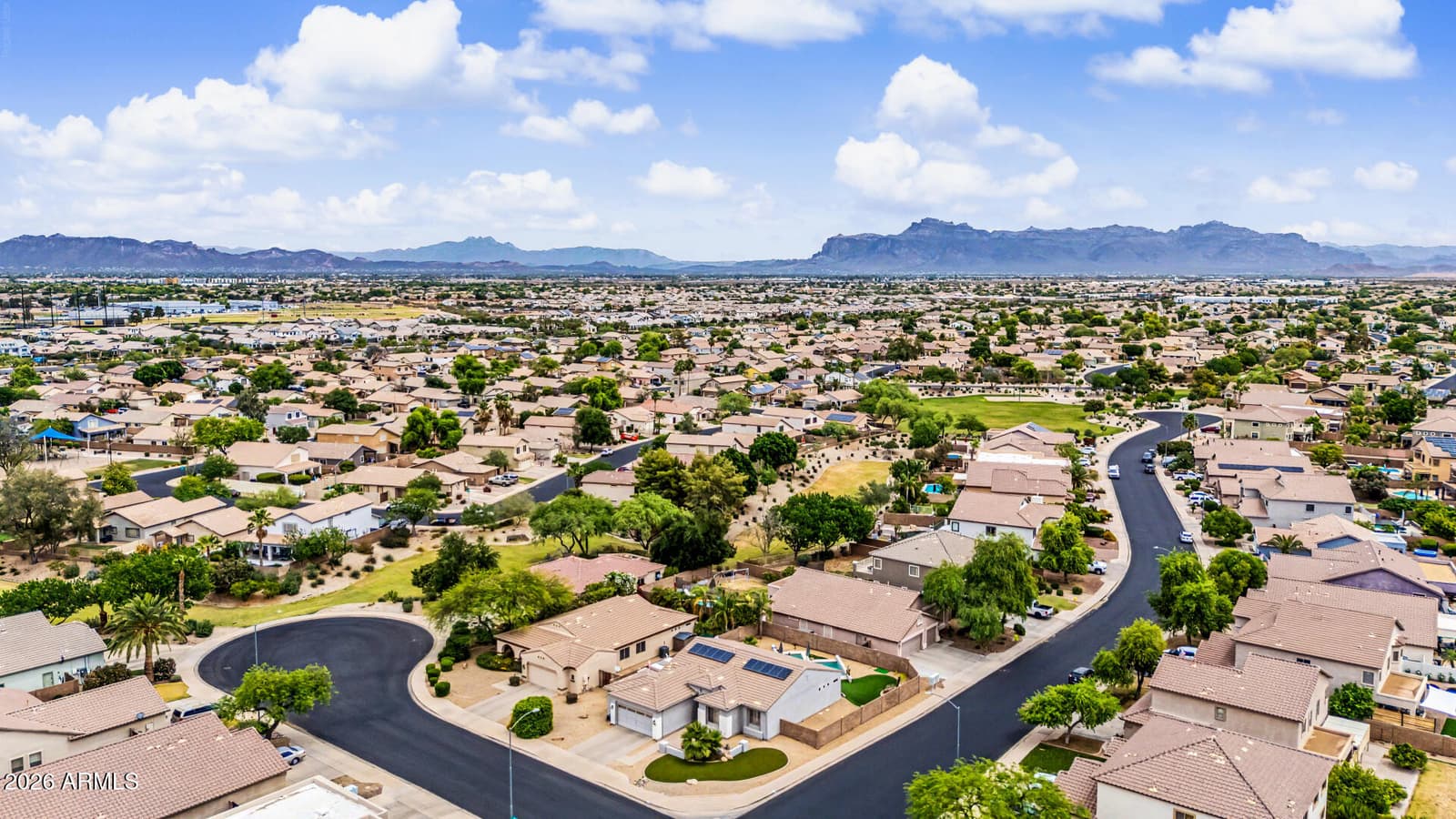 3021 S ABBEY Circle, Mesa, AZ 85212 — photo 4 of 28