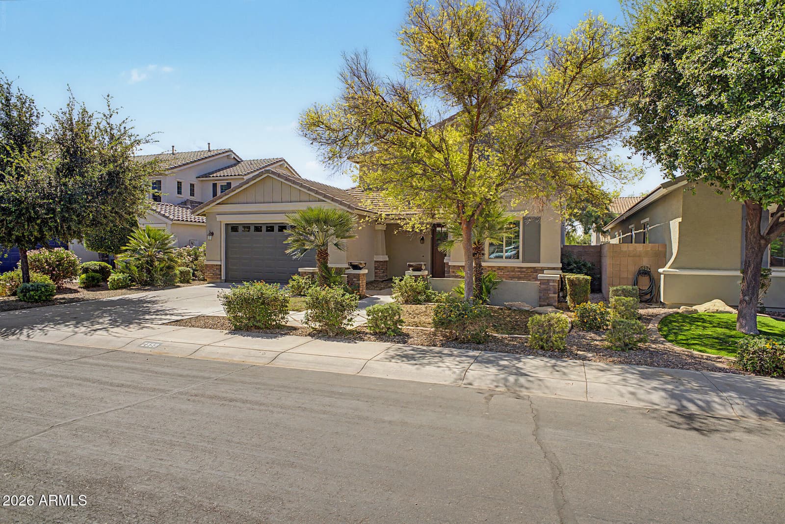 2559 E Penedes Drive, Gilbert, AZ 85298 — photo 5 of 74