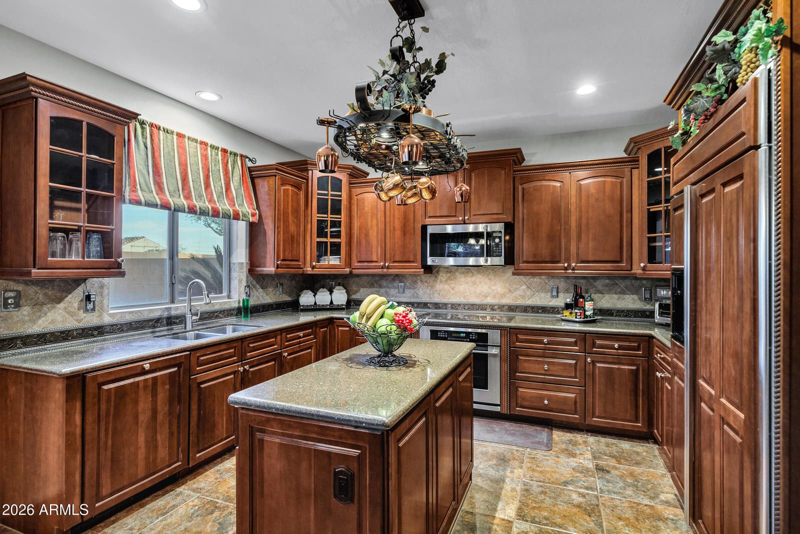 16651 S 27TH Avenue, Phoenix, AZ 85045 — photo 12 of 47