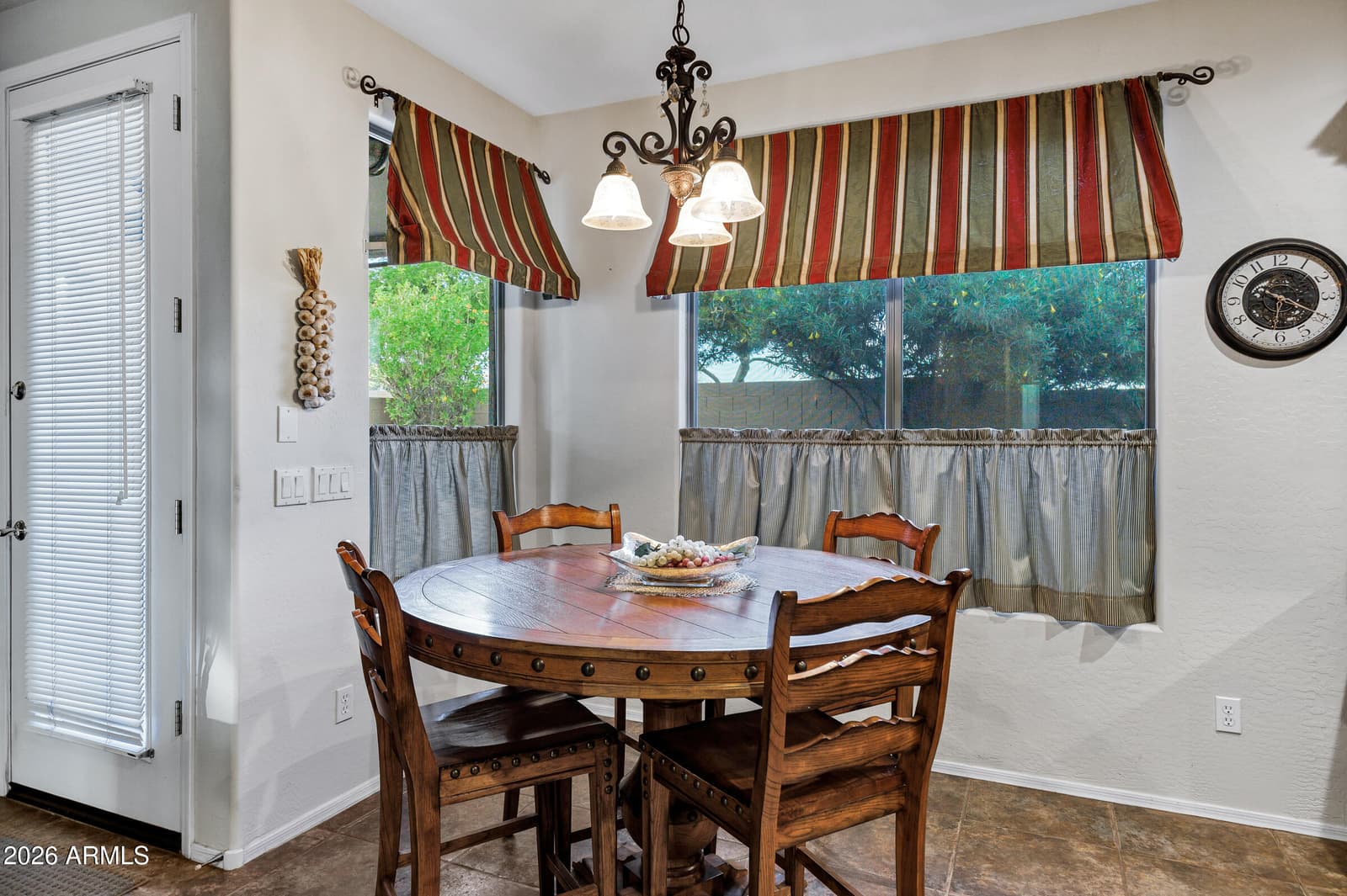 16651 S 27TH Avenue, Phoenix, AZ 85045 — photo 16 of 47