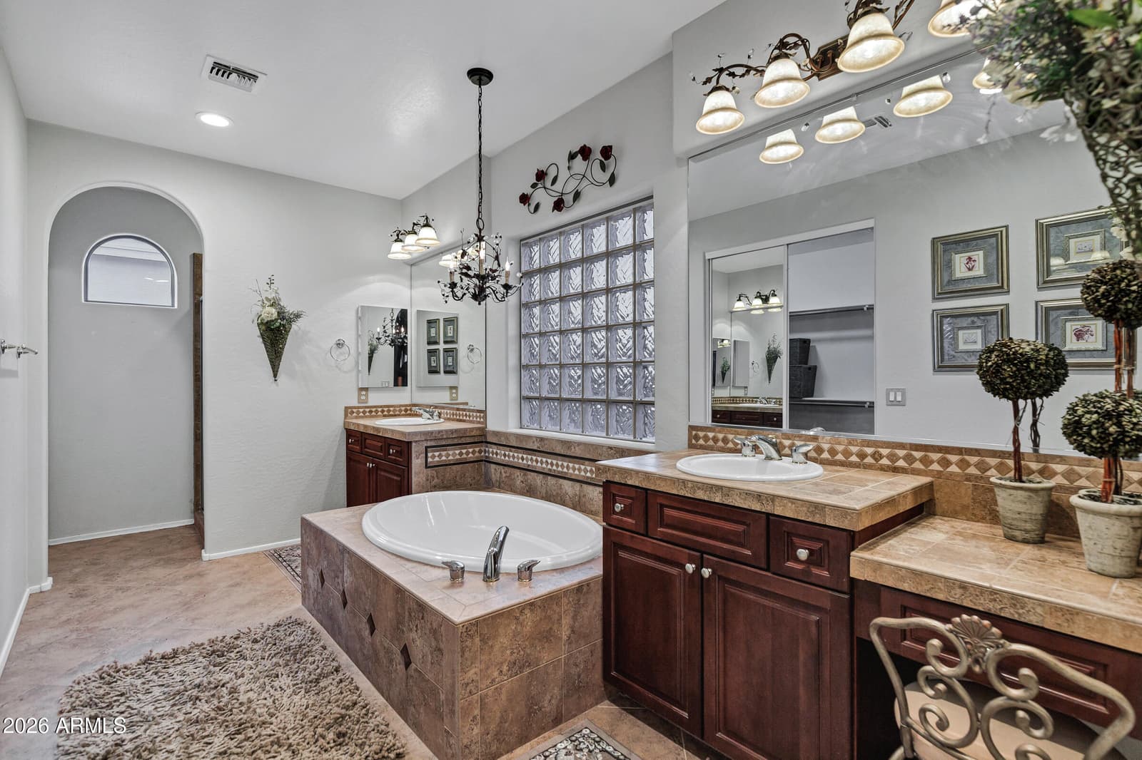 16651 S 27TH Avenue, Phoenix, AZ 85045 — photo 33 of 47