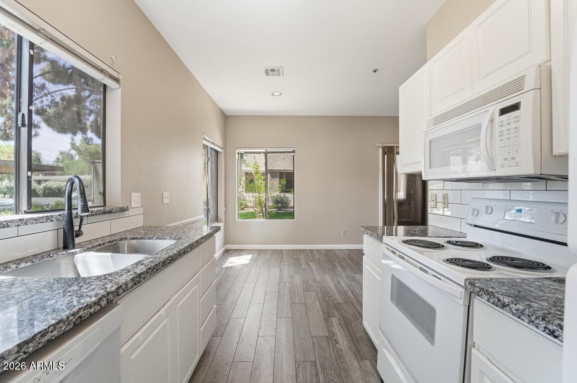 9600 N 96TH Street 158, Scottsdale, AZ 85258 — photo 17 of 24