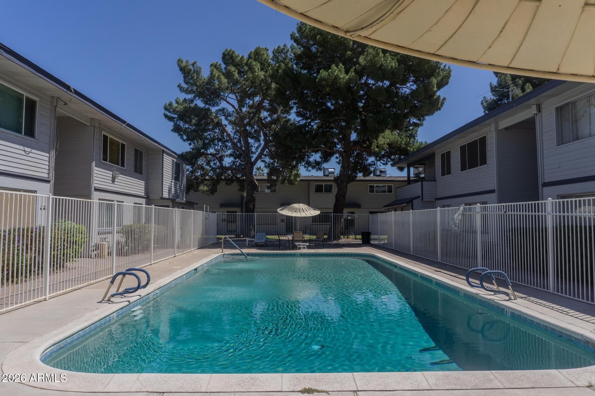 2551 W ROSE Lane 222, Phoenix, AZ 85017 — photo 3 of 18