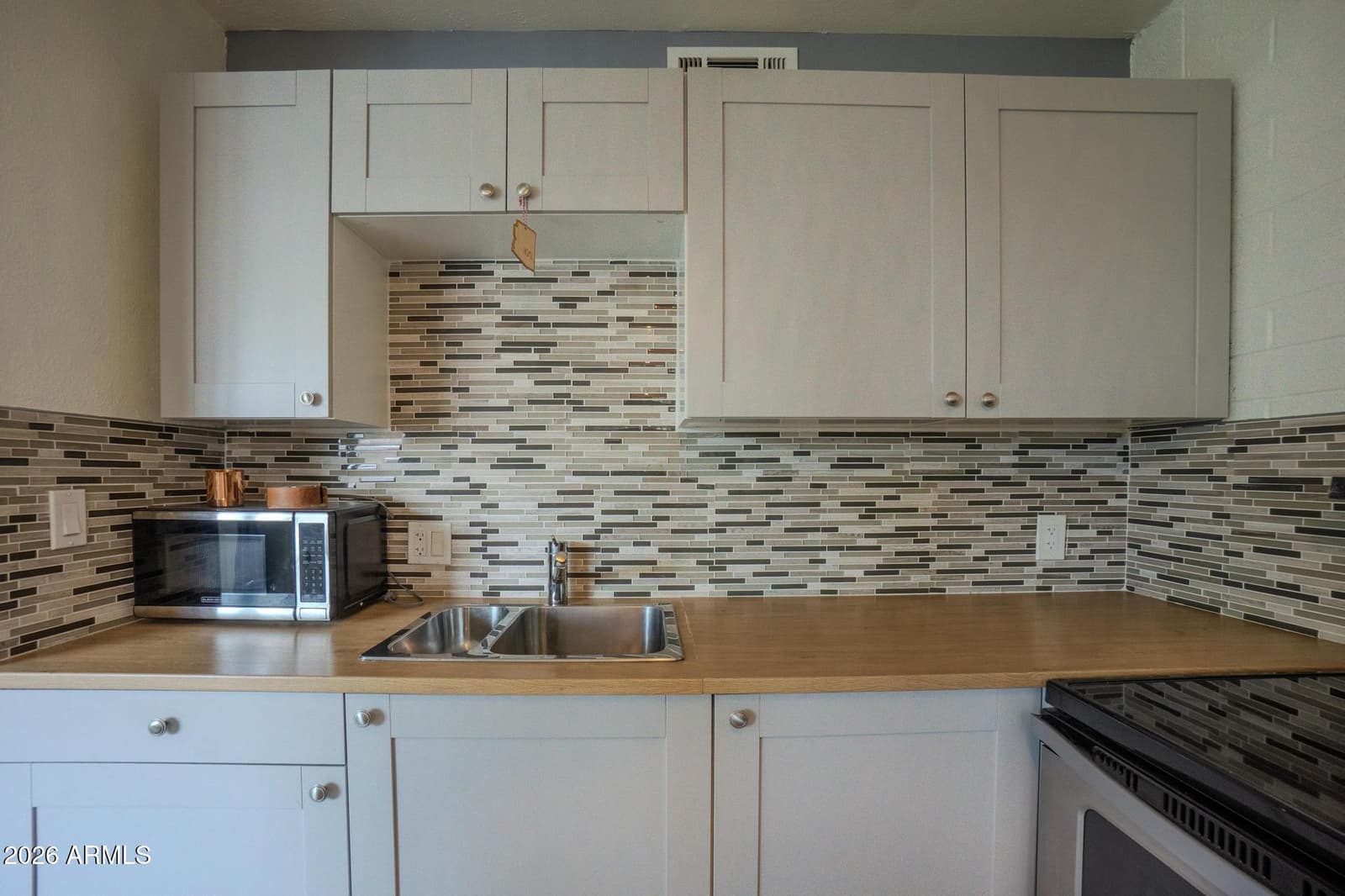 2551 W ROSE Lane 222, Phoenix, AZ 85017 — photo 8 of 18