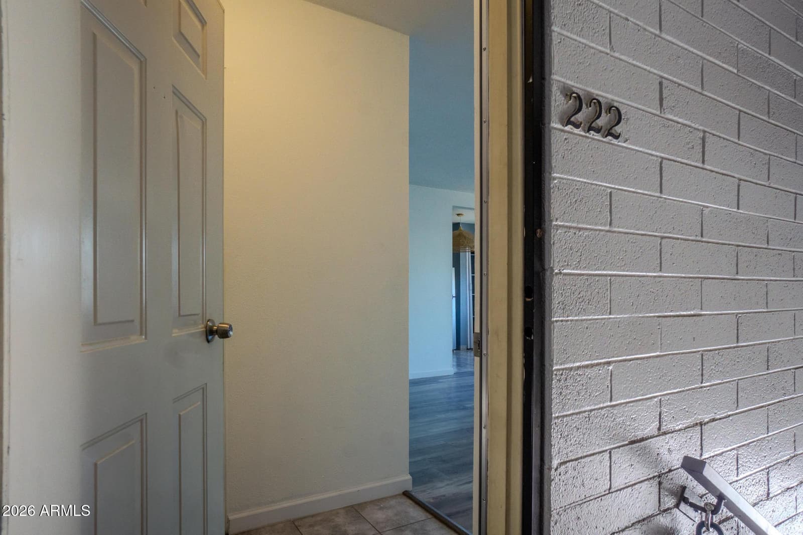 2551 W ROSE Lane 222, Phoenix, AZ 85017 — photo 5 of 18
