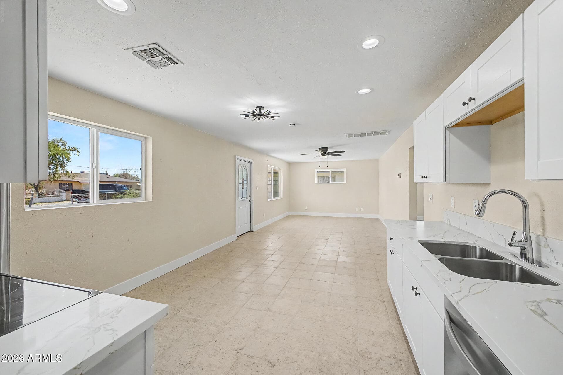 3602 W ALMERIA Road, Phoenix, AZ 85009 — photo 10 of 24