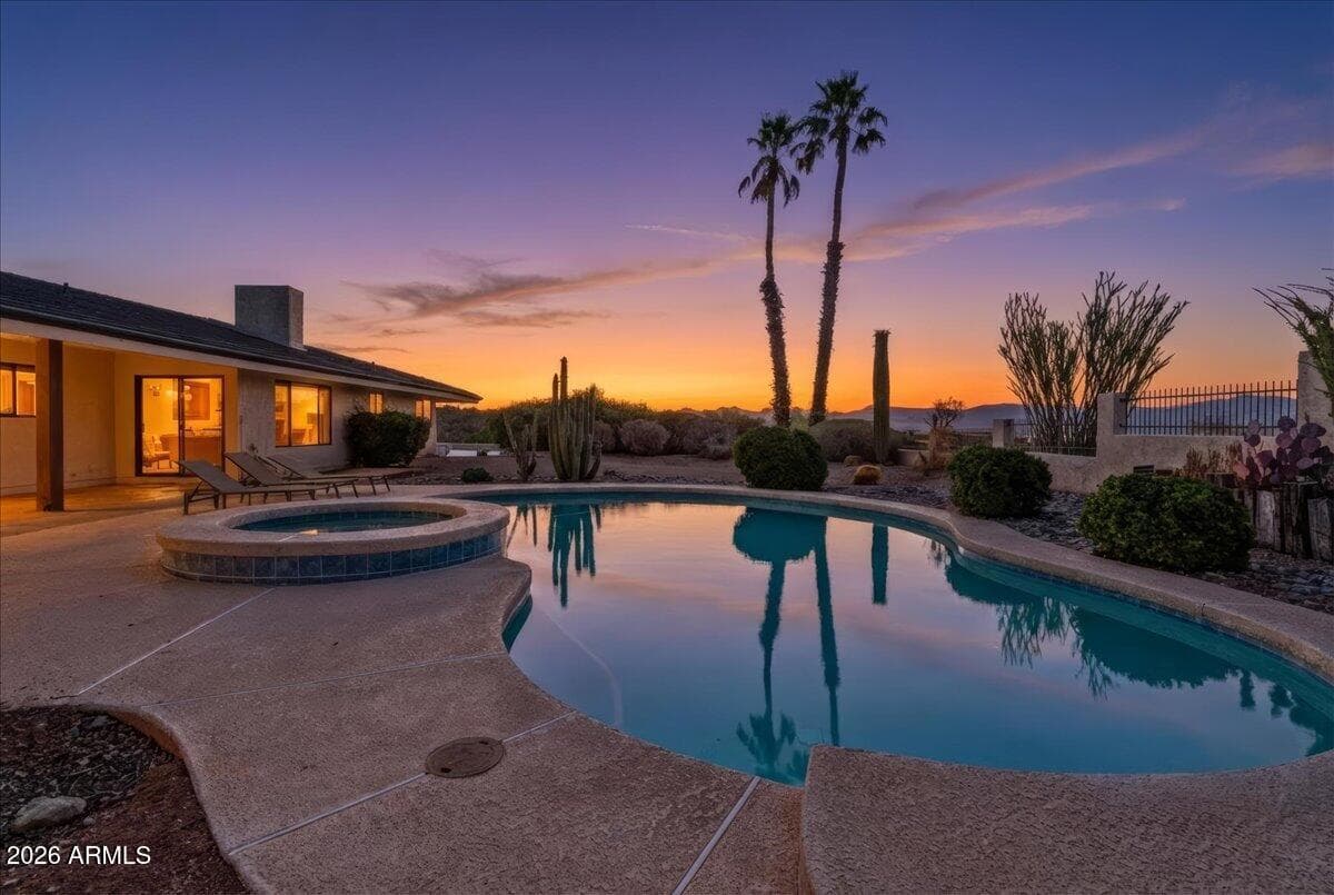 16457 N ASPEN Drive, Fountain Hills, AZ 85268 — photo 2 of 36