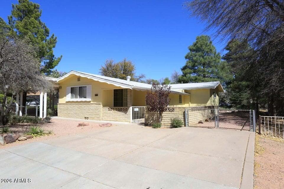 608 E BONITA Street, Payson, AZ 85541 — photo 1 of 20