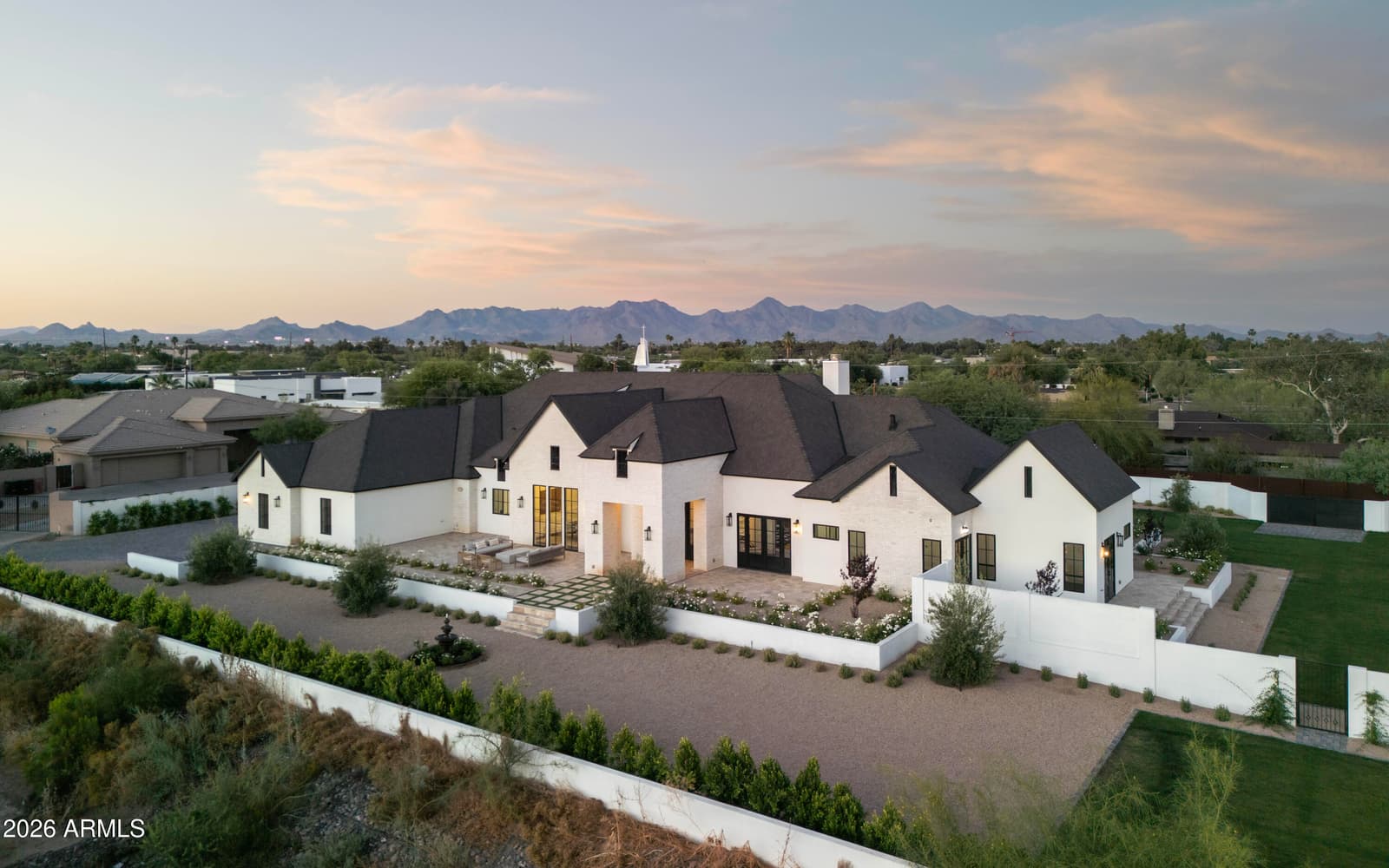 10229 N 64th Street, Paradise Valley, AZ 85253 — photo 8 of 67