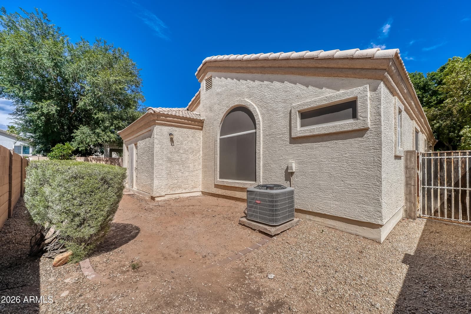 2138 E MALLARD Court, Gilbert, AZ 85234 — photo 15 of 20