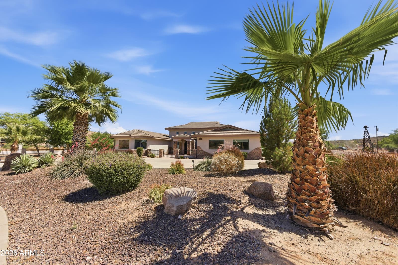3655 W DYNAMITE Boulevard, Phoenix, AZ 85083 — photo 12 of 53