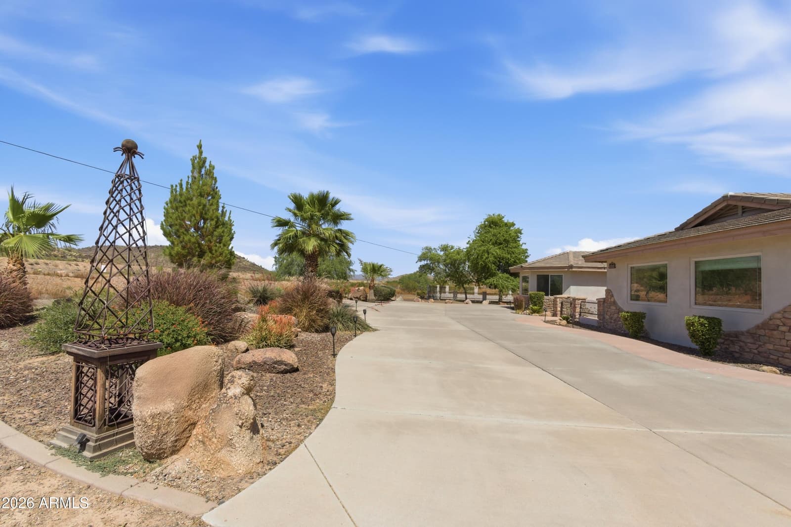 3655 W DYNAMITE Boulevard, Phoenix, AZ 85083 — photo 15 of 53
