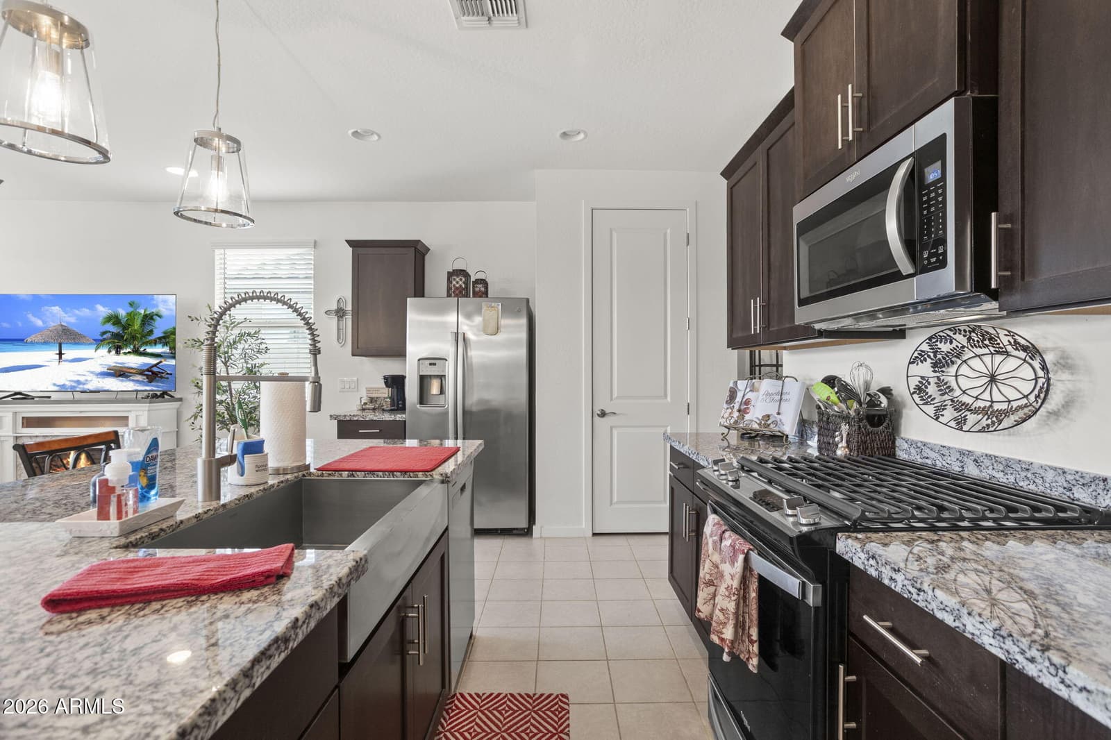 17347 W RED FOX Road, Surprise, AZ 85387 — photo 5 of 34