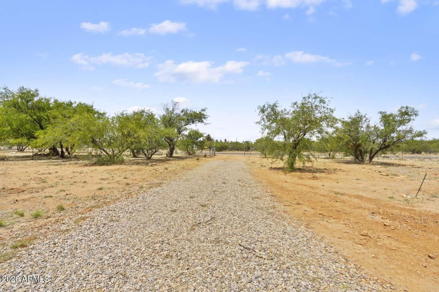 4916 E SAN MATEO Street, Sierra Vista, AZ 85650 — photo 5 of 32