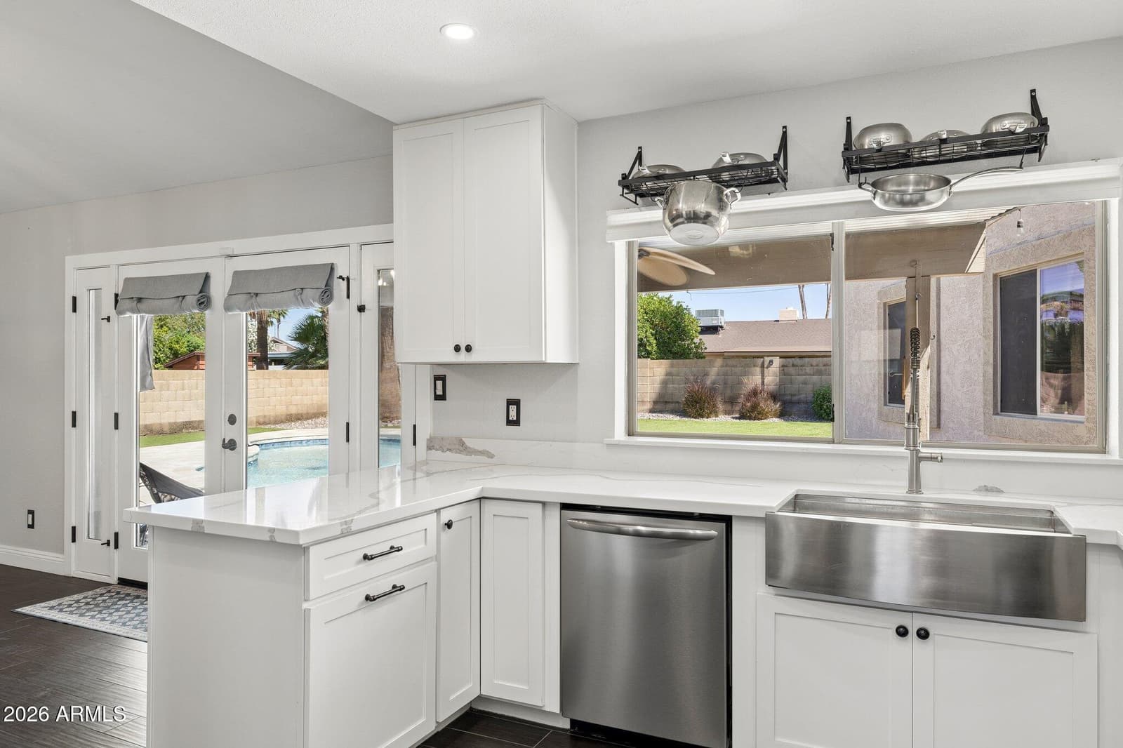 4242 E SHEENA Drive, Phoenix, AZ 85032 — photo 12 of 58