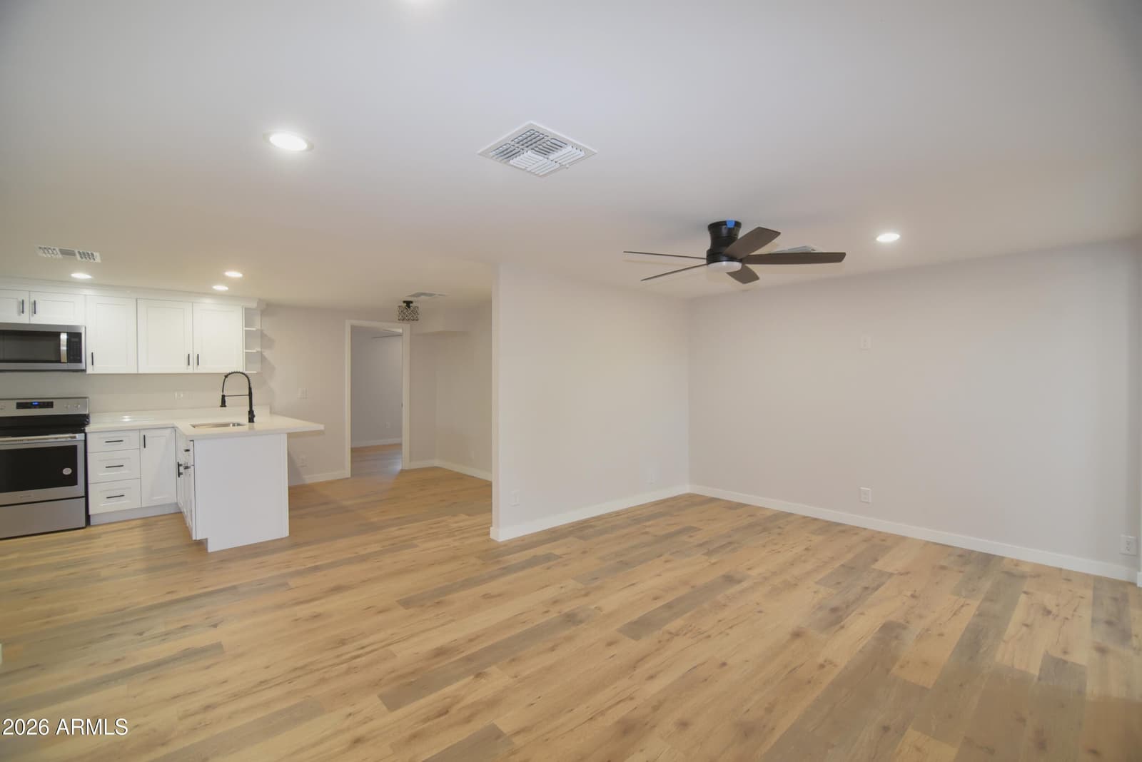 508 S 98TH Street, Mesa, AZ 85208 — photo 4 of 34