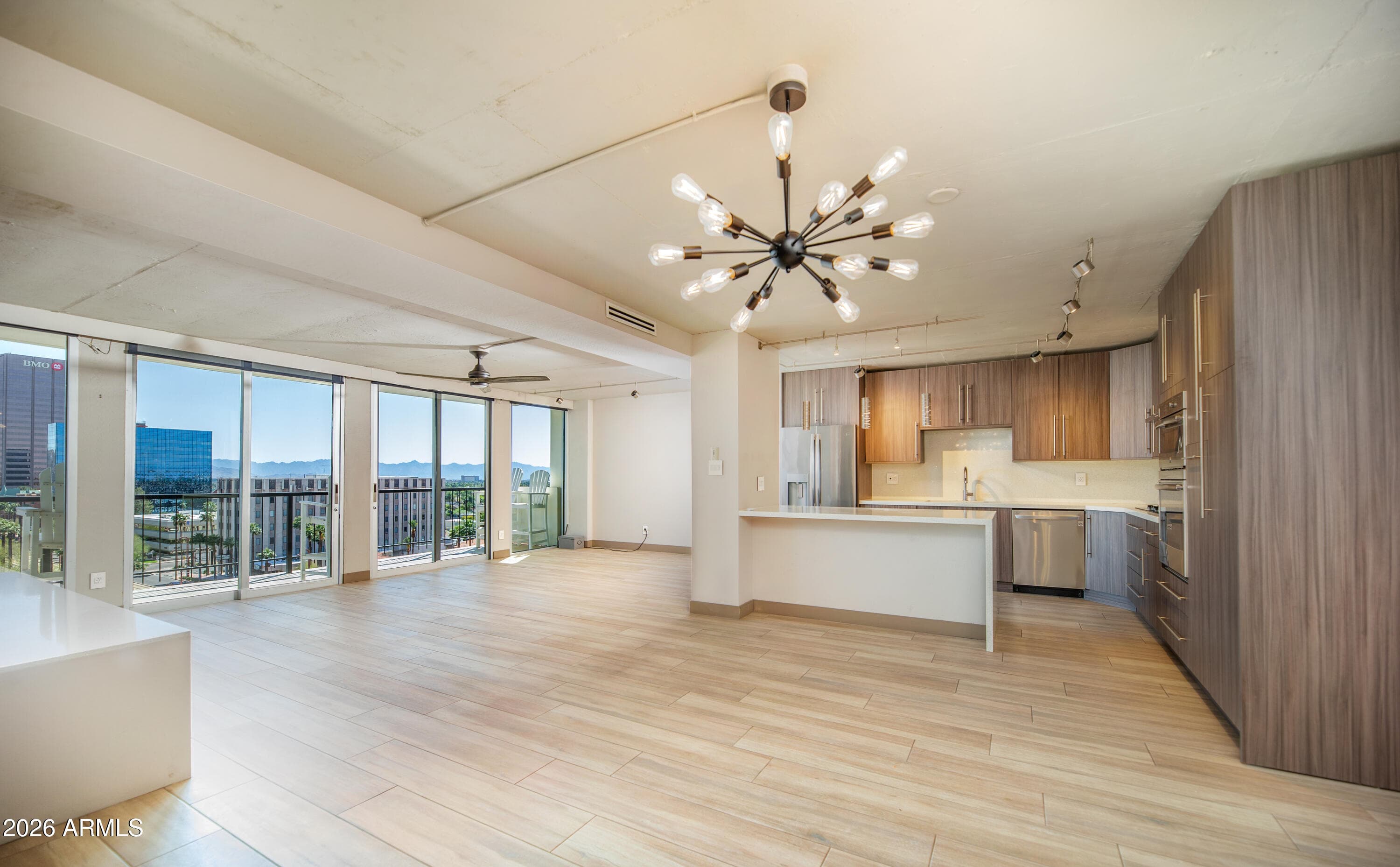 2323 N CENTRAL Avenue 903, Phoenix, AZ 85004 — photo 32 of 94