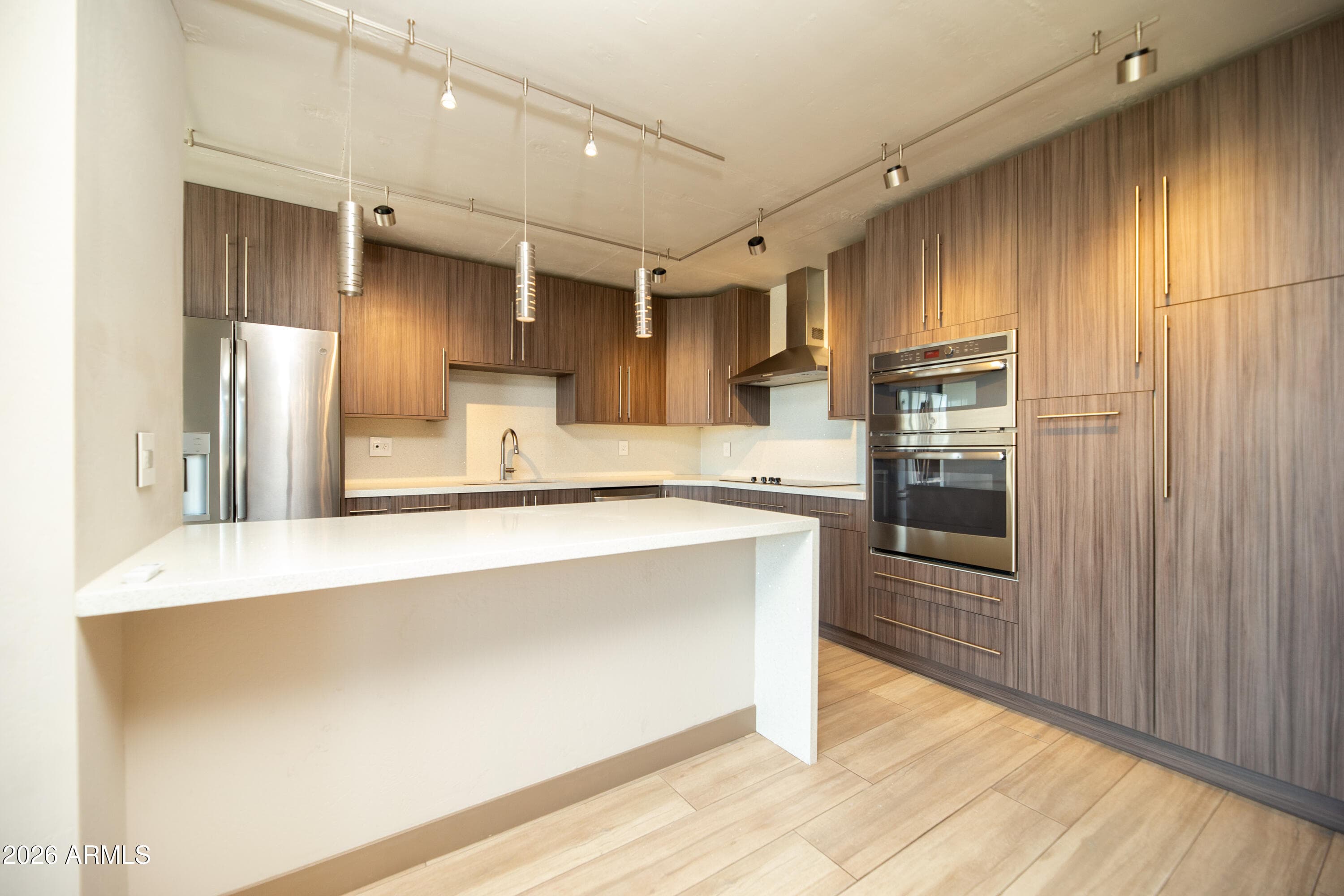 2323 N CENTRAL Avenue 903, Phoenix, AZ 85004 — photo 36 of 94
