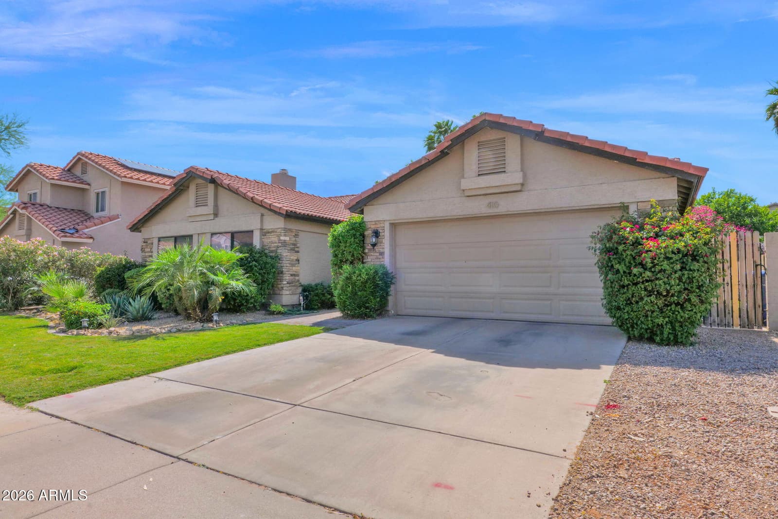 410 S JAY Street, Chandler, AZ 85225 — photo 2 of 34