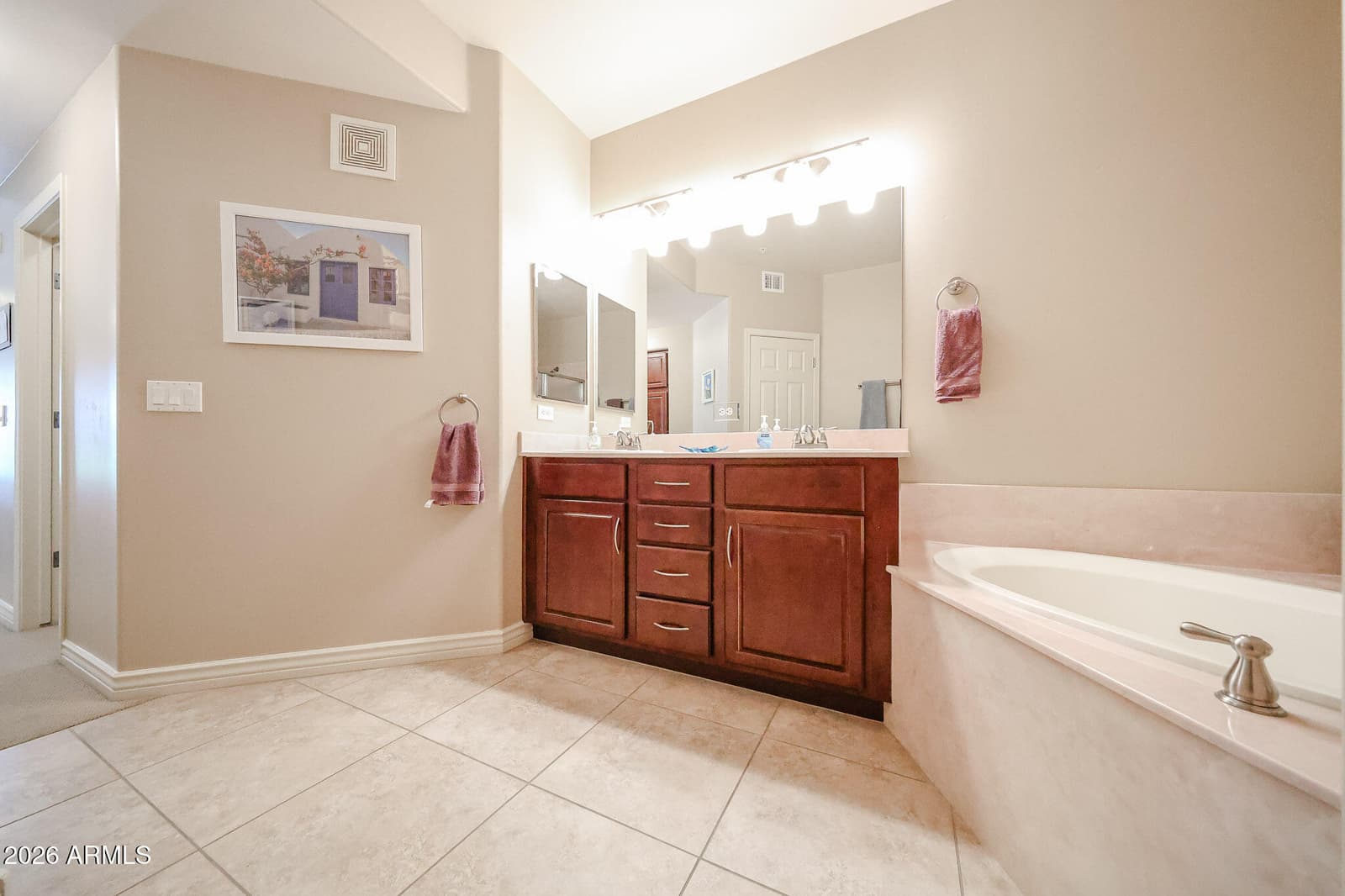 5350 E DEER VALLEY Drive 1413, Phoenix, AZ 85054 — photo 27 of 52
