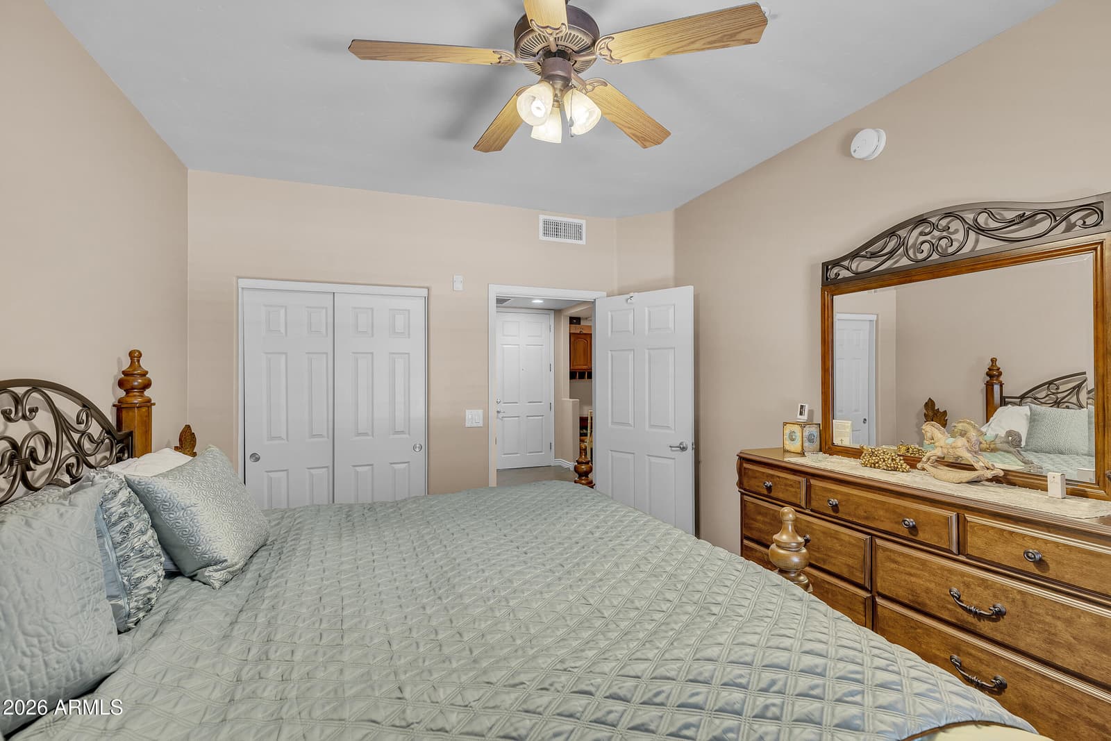 5450 E DEER VALLEY Drive E 1201, Phoenix, AZ 85054 — photo 16 of 26