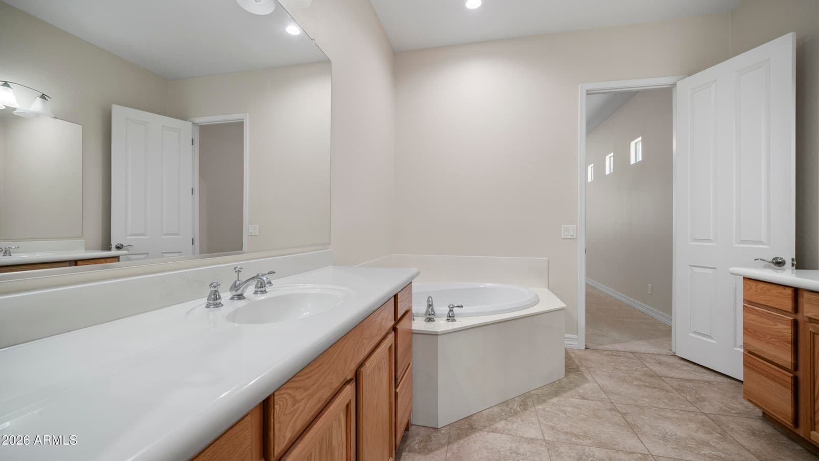 5263 S JOSHUA TREE Lane, Gilbert, AZ 85298 — photo 18 of 36