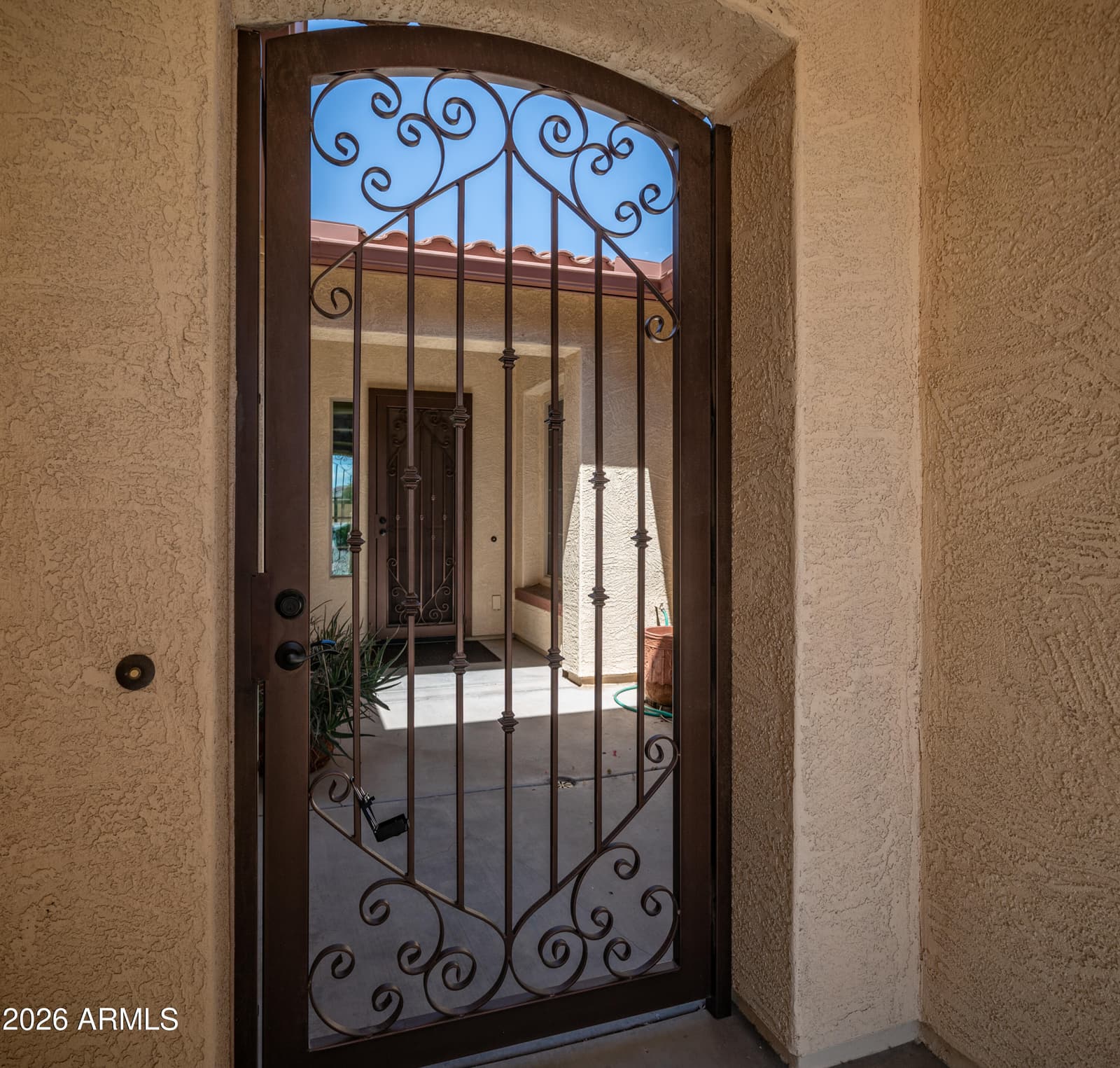 5263 S JOSHUA TREE Lane, Gilbert, AZ 85298 — photo 30 of 36