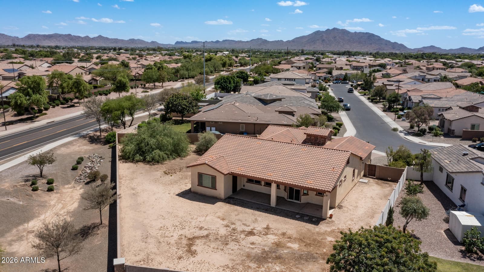 5263 S JOSHUA TREE Lane, Gilbert, AZ 85298 — photo 34 of 36